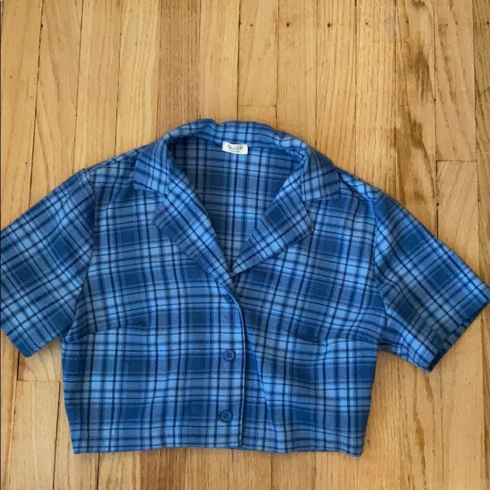 Brandy Melville blue plaid Vivian button up tee